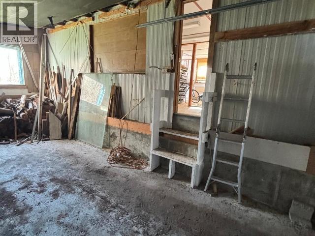 4573 Sanderson Road, Texada Island, BC - Indoor Photo Showing Other Room