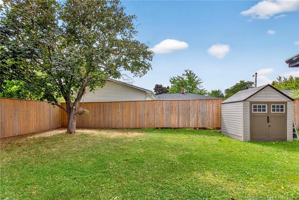 64 Athlone Ave, Moncton, NB