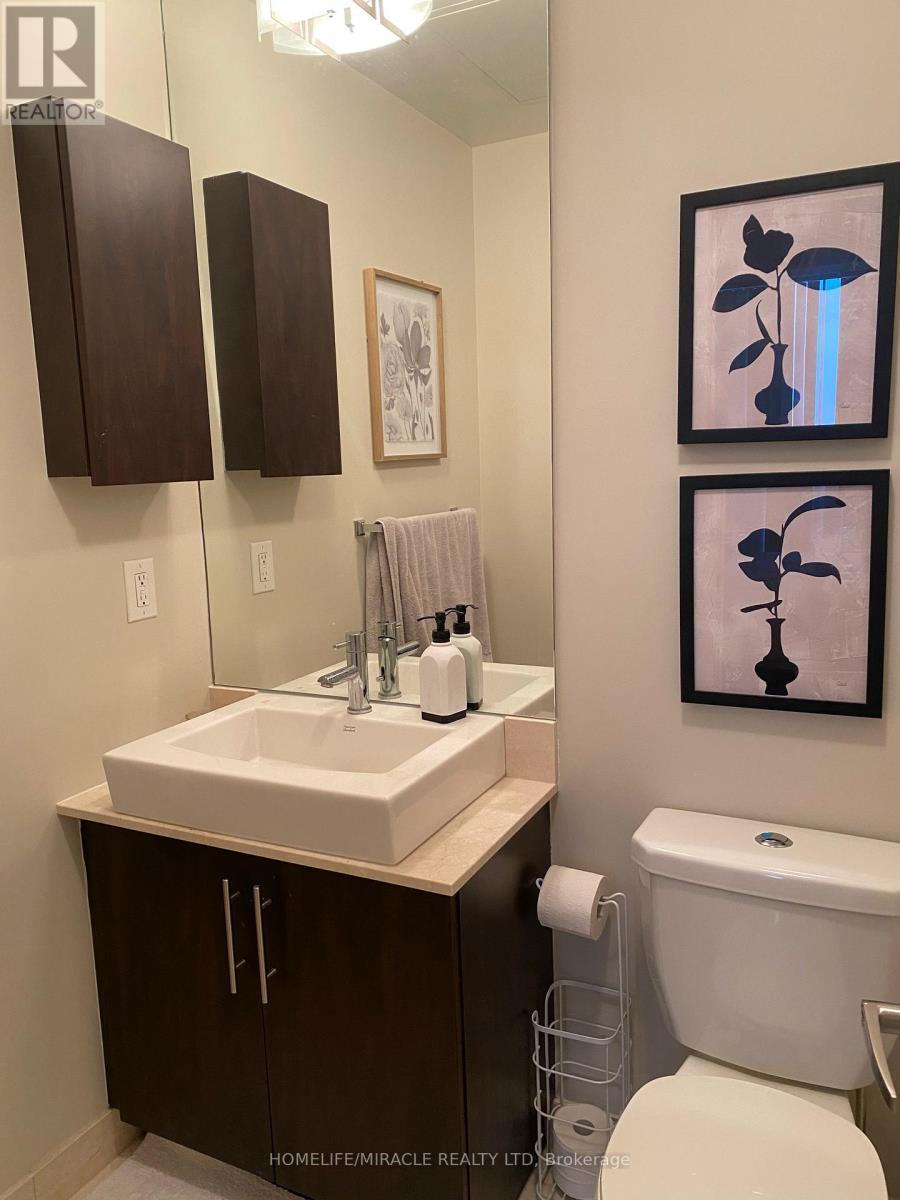 4901 - 65 Bremner Boulevard, Toronto, ON - Indoor Photo Showing Bathroom