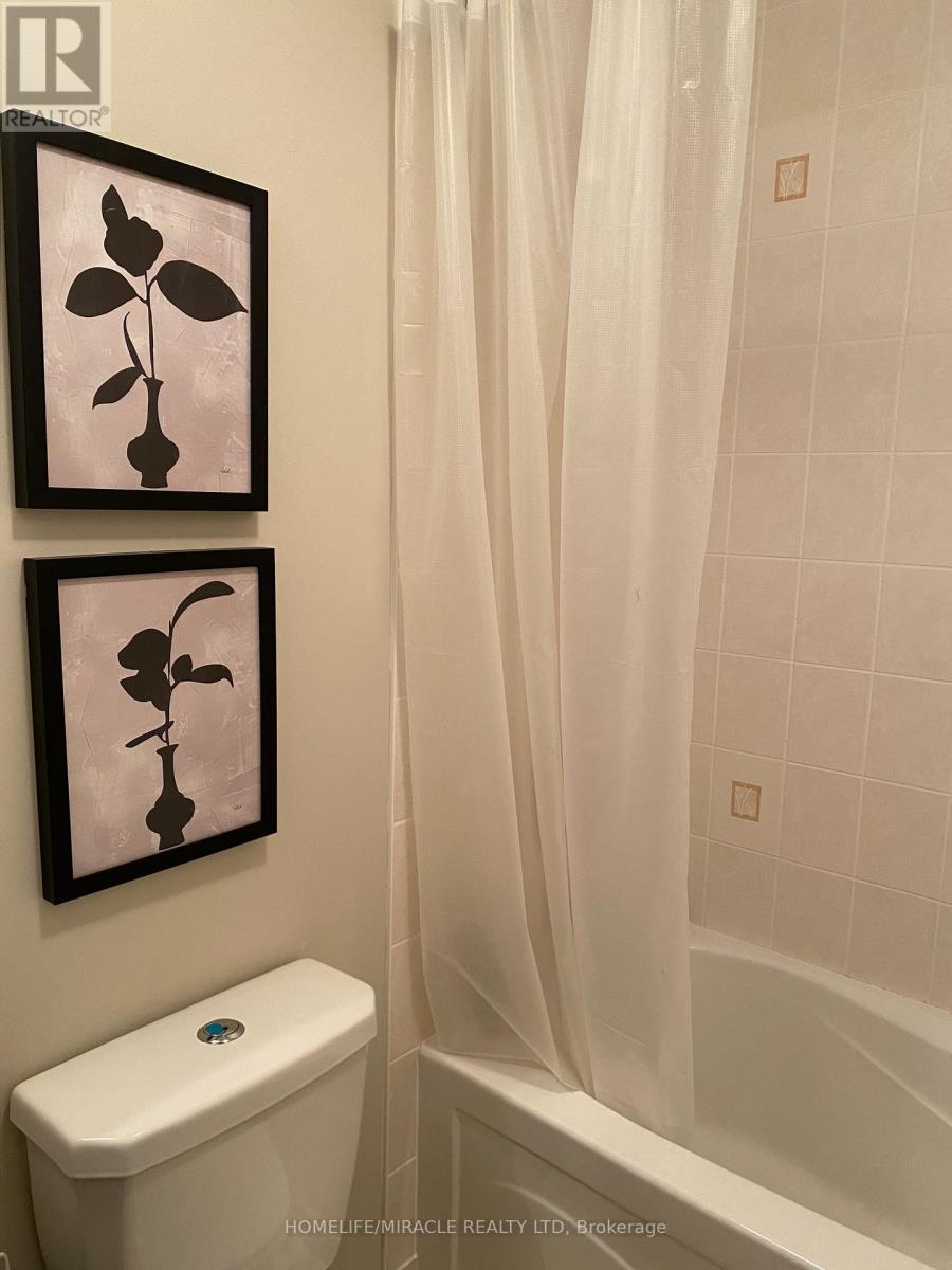 4901 - 65 Bremner Boulevard, Toronto, ON - Indoor Photo Showing Bathroom