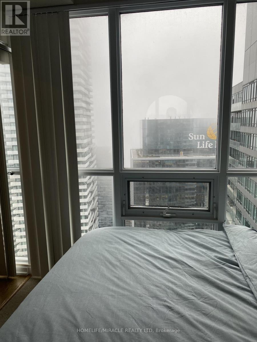4901 - 65 Bremner Boulevard, Toronto, ON - Indoor Photo Showing Bedroom