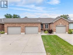 6 SHADOW LANE South Huron (Exeter), ON N0M 1S1