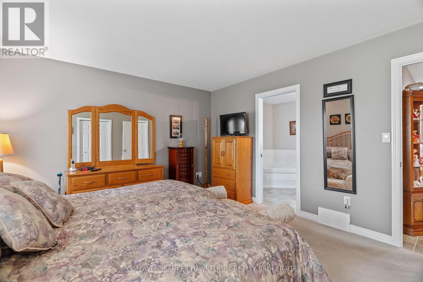6 Shadow Lane, South Huron (Exeter), ON - Indoor Photo Showing Bedroom