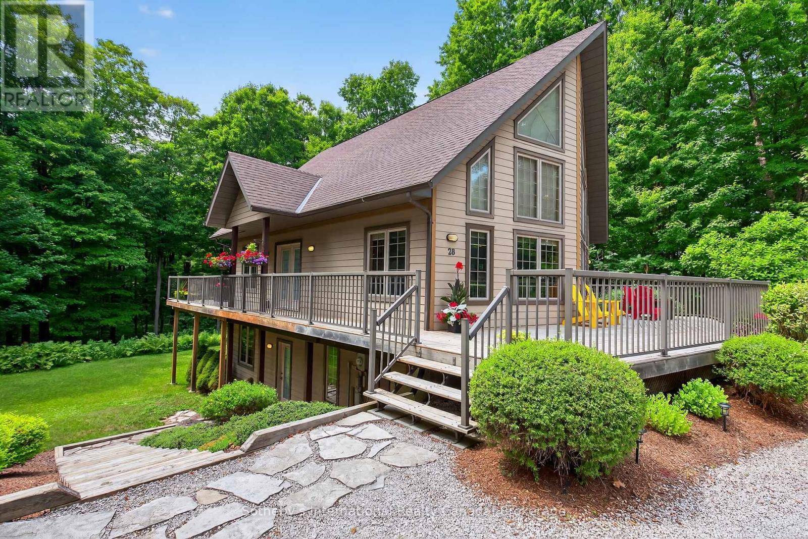 28 Big Tree Circle, Mulmur, ON - Outdoor With Deck Patio Veranda