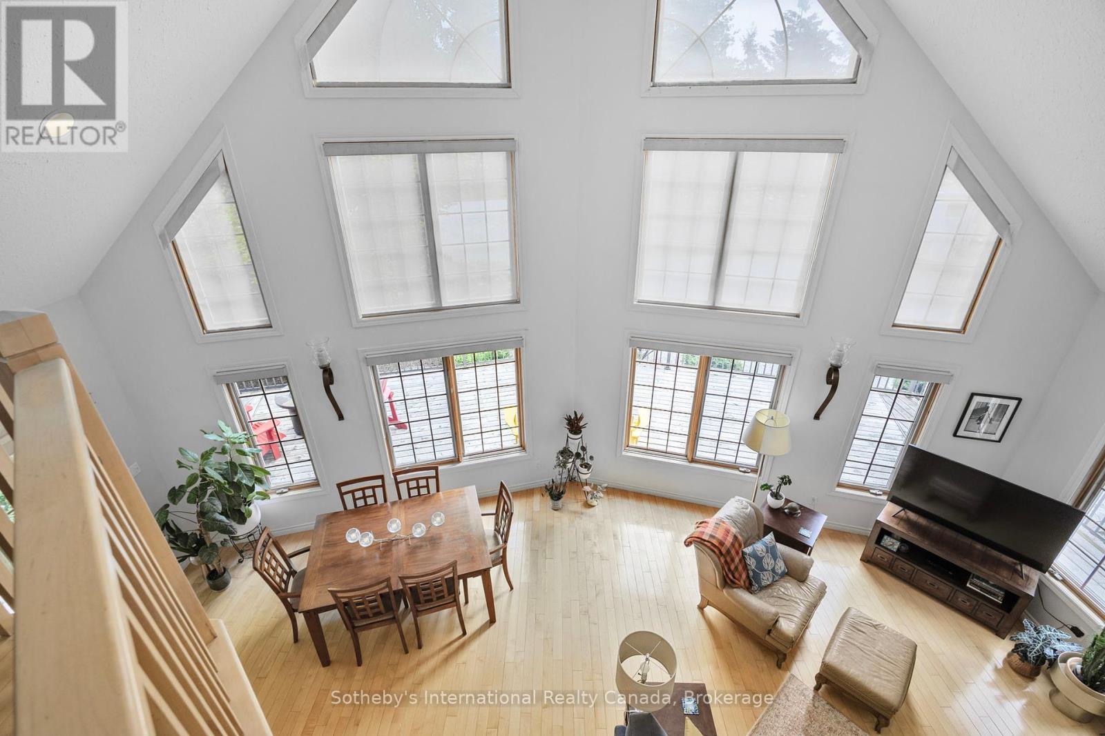 28 Big Tree Circle, Mulmur, ON - Indoor