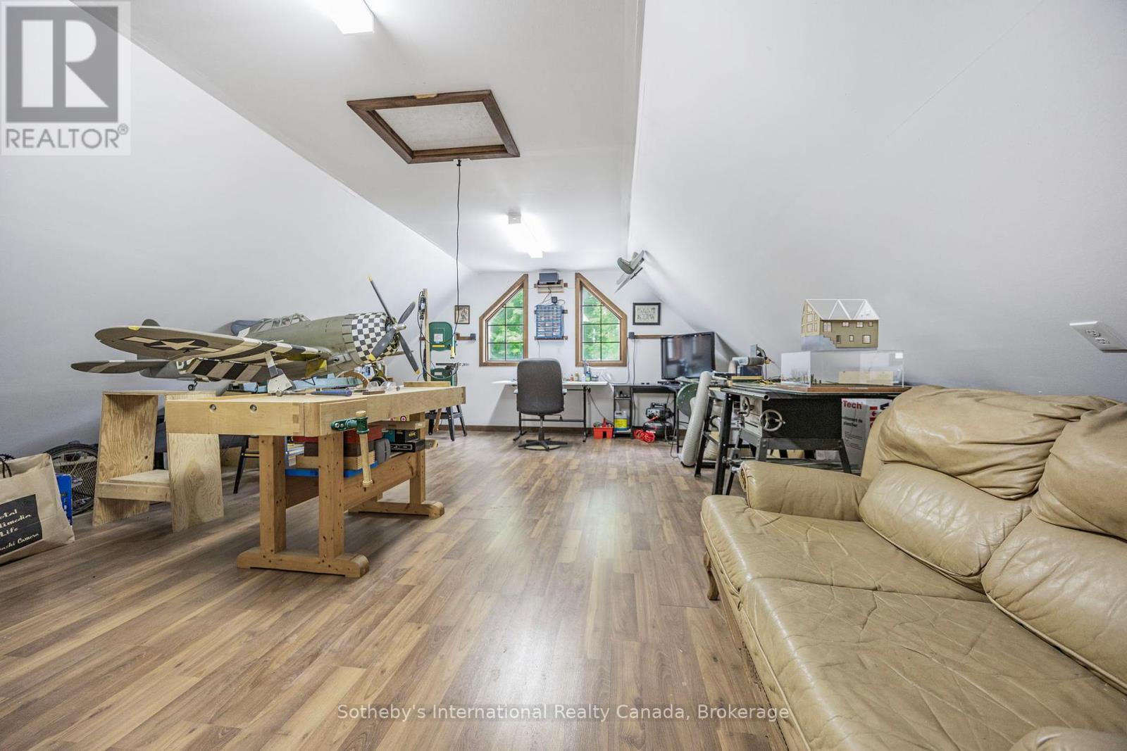 28 Big Tree Circle, Mulmur, ON - Indoor