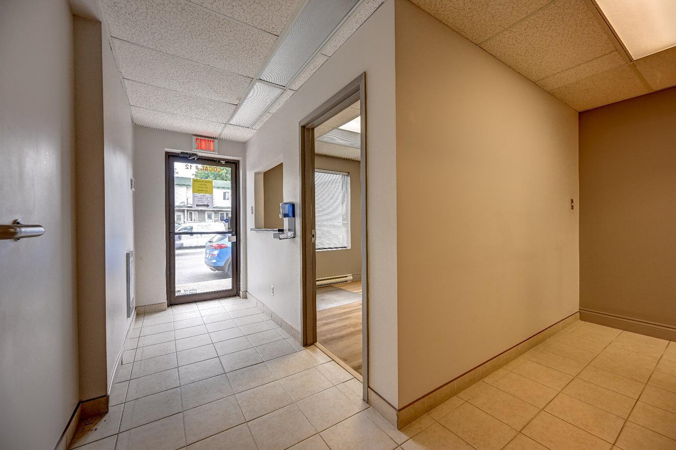 Autre - 532 - 536 Rue De La Madone, Mont-Laurier, QC - Indoor Photo Showing Other Room