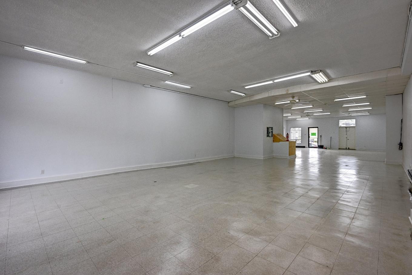 Autre - 532 - 536 Rue De La Madone, Mont-Laurier, QC - Indoor Photo Showing Garage