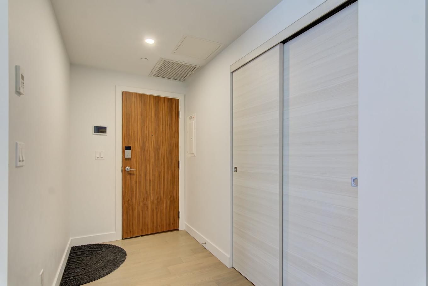 Hall - 1608-1400 Boul. René-Lévesque O., Montréal (Ville-Marie), QC - Indoor Photo Showing Other Room