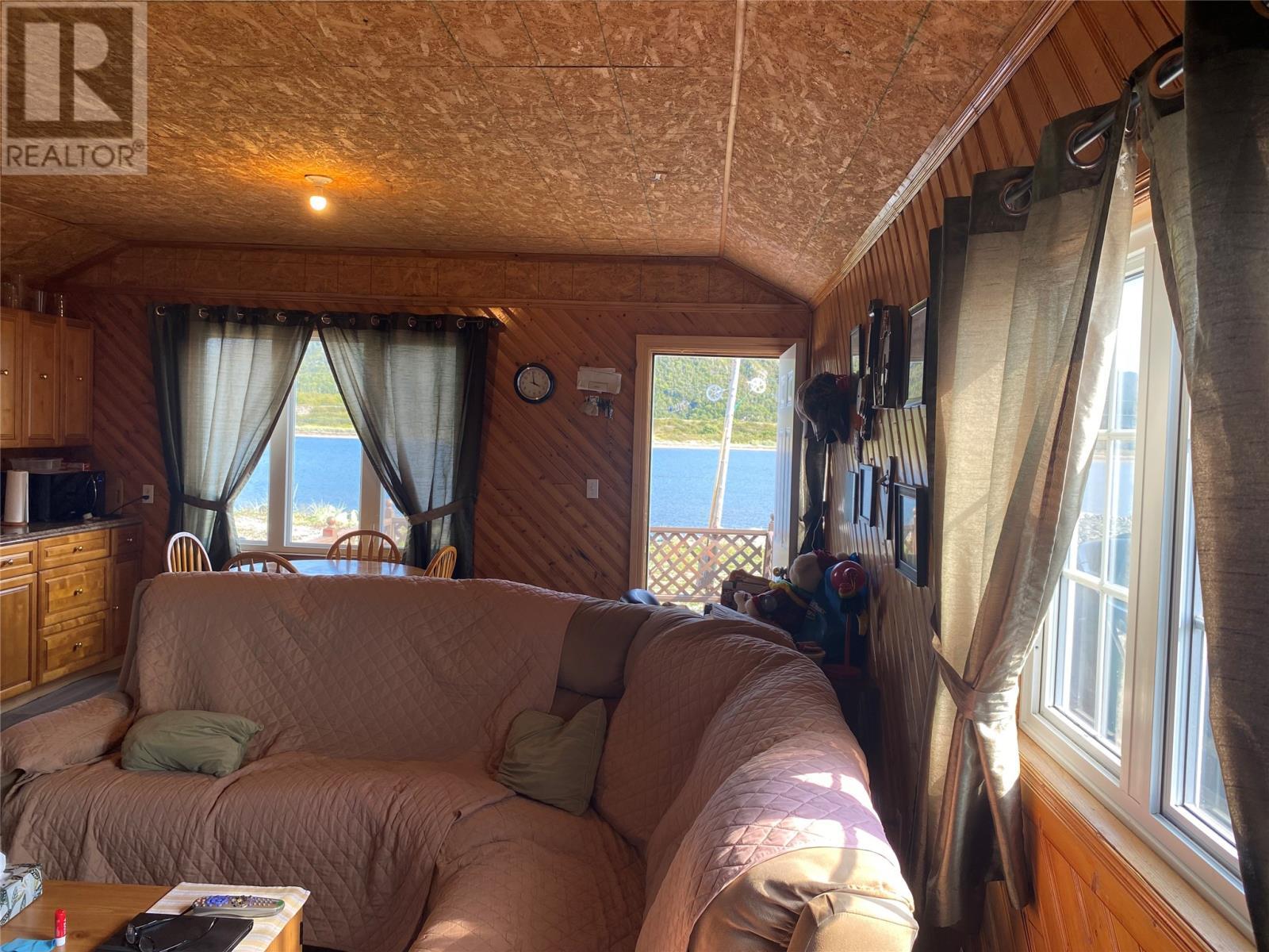 11 Little Port Harmon Road, Stephenville, NL - Indoor Photo Showing Living Room