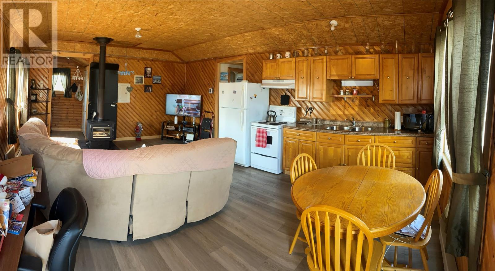 11 Little Port Harmon Road, Stephenville, NL - Indoor Photo Showing Kitchen With Double Sink