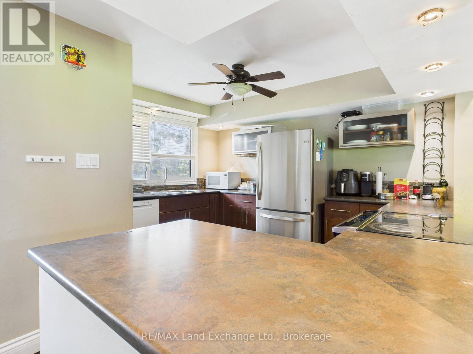 27 - 850 Walsh Street, Kincardine, ON - Indoor