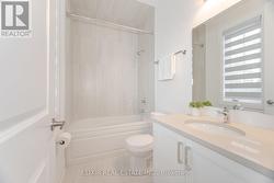 Ensuite -