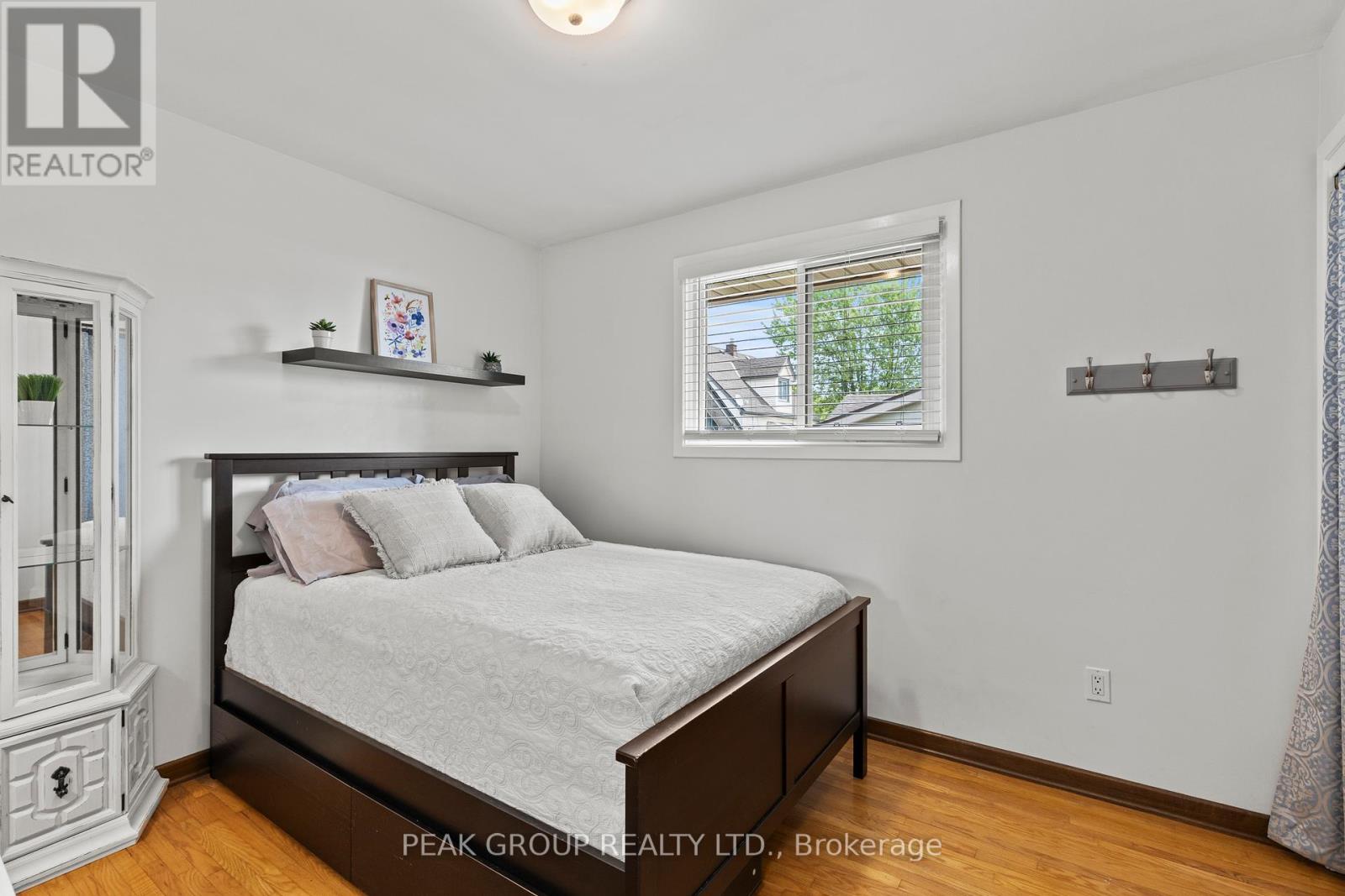 Main floor bedroom - 47 David Street, Welland (Lincoln/Crowland), ON - Indoor Photo Showing Bedroom