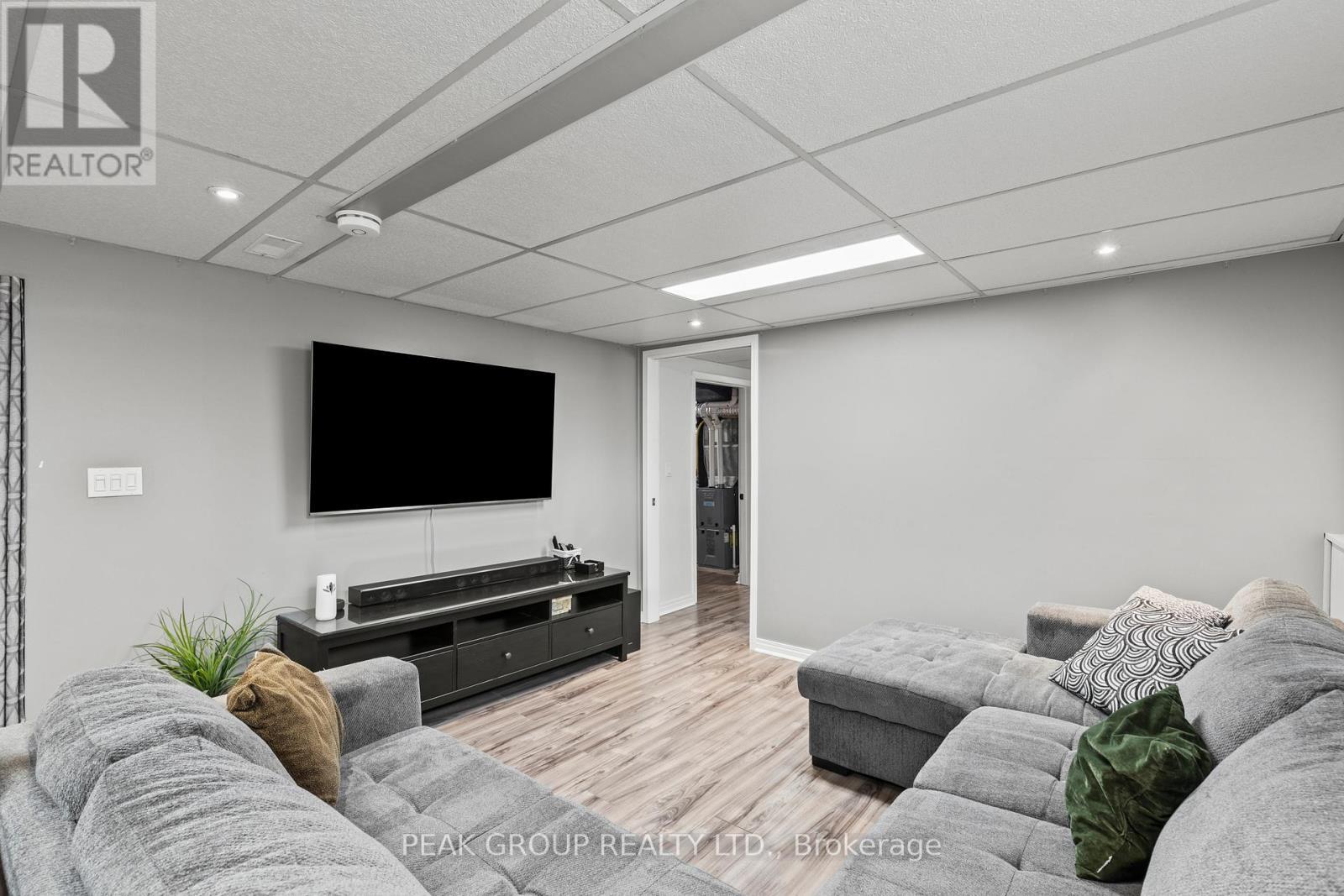 lower level finished basement - 47 David Street, Welland (Lincoln/Crowland), ON - Indoor
