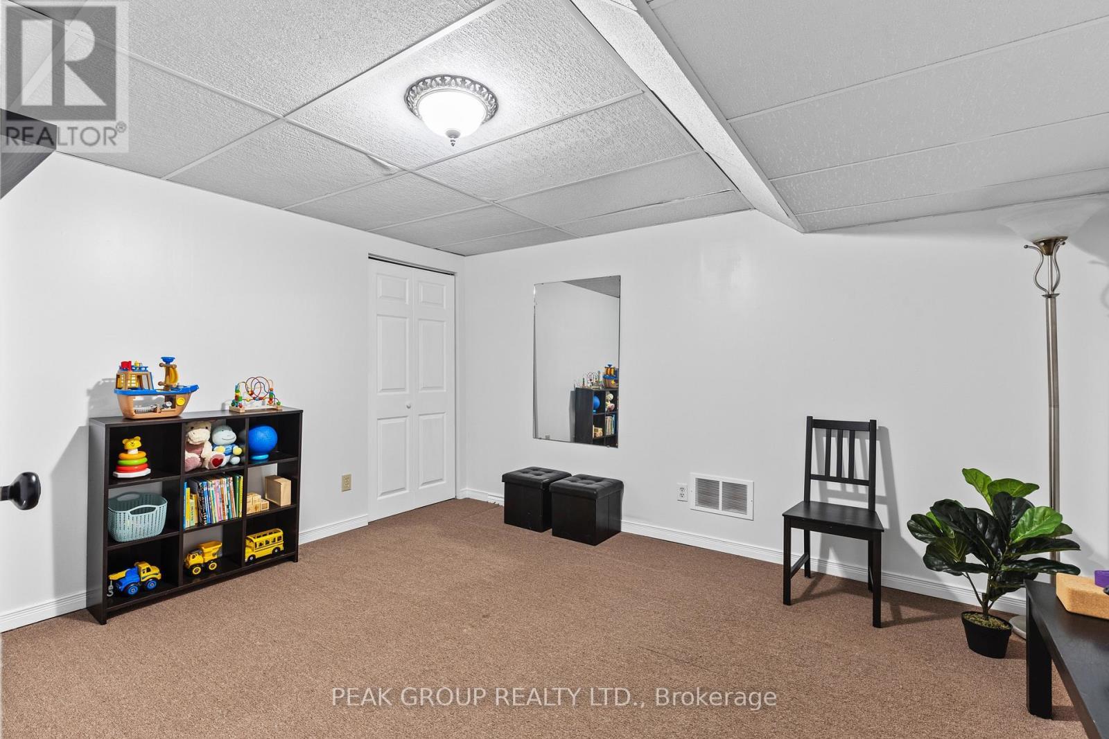 47 David Street, Welland (Lincoln/Crowland), ON - Indoor