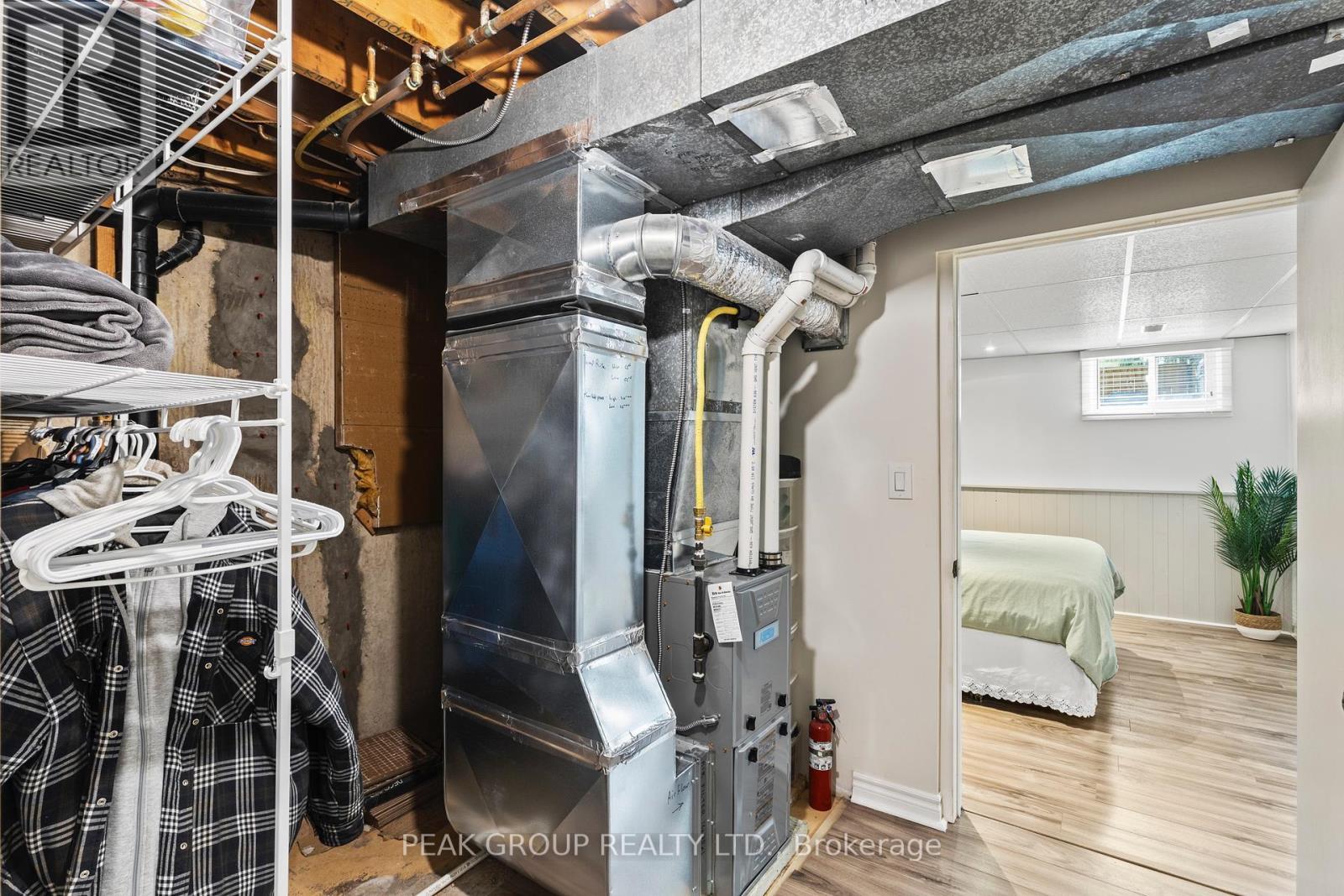 high efficiency furnace 2020 - 47 David Street, Welland (Lincoln/Crowland), ON - Indoor Photo Showing Basement