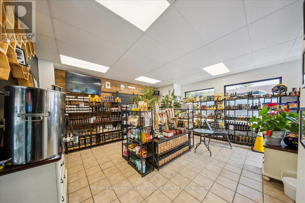 7 Nassau Street, Oshawa (Vanier), ON