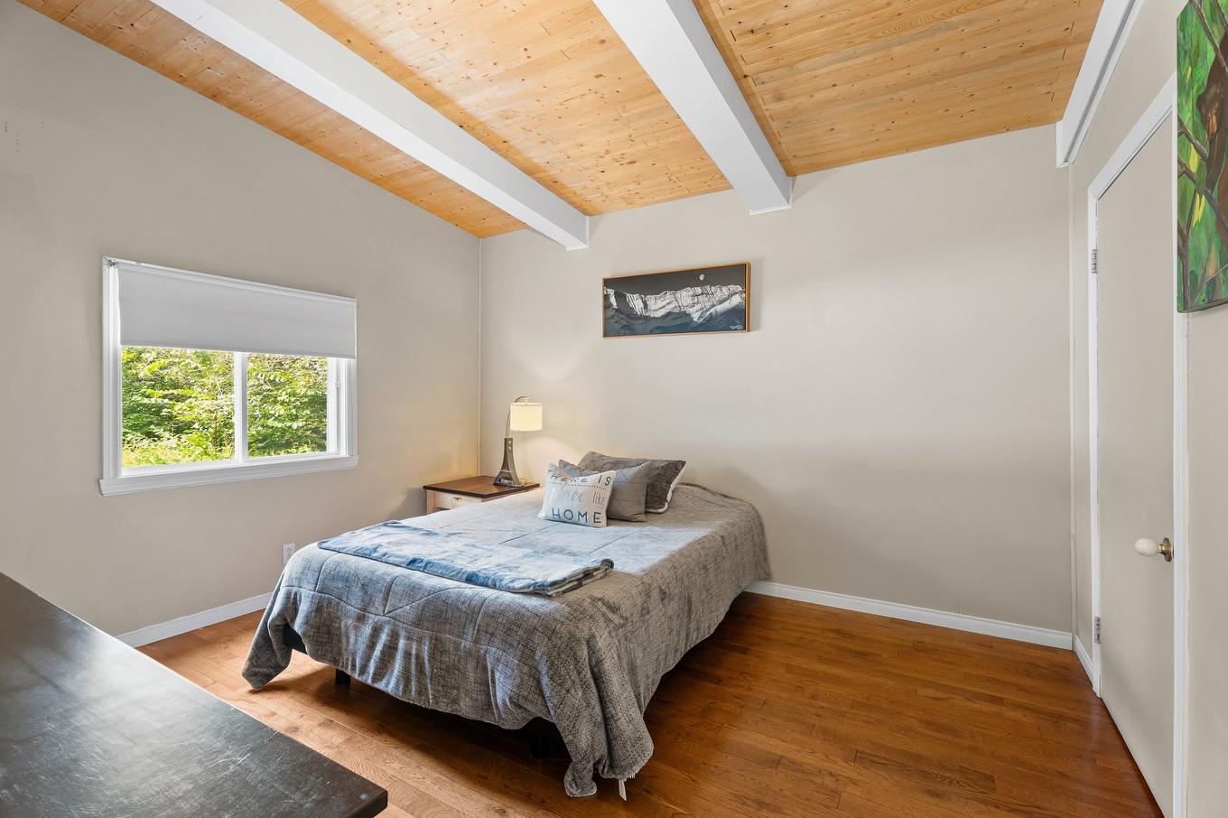 Bedroom - 1726 Rue Du Skieur, Sainte-Adèle, QC - Indoor Photo Showing Bedroom