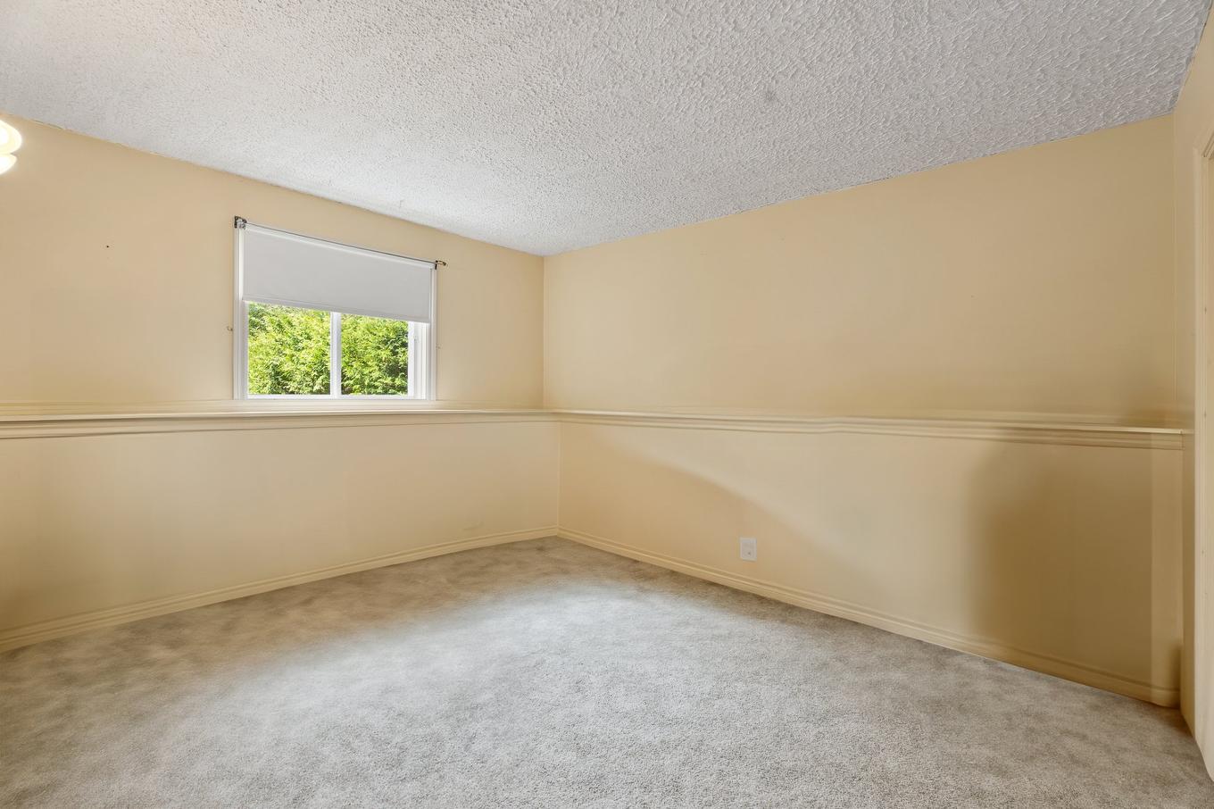 Bedroom - 1726 Rue Du Skieur, Sainte-Adèle, QC - Indoor Photo Showing Other Room