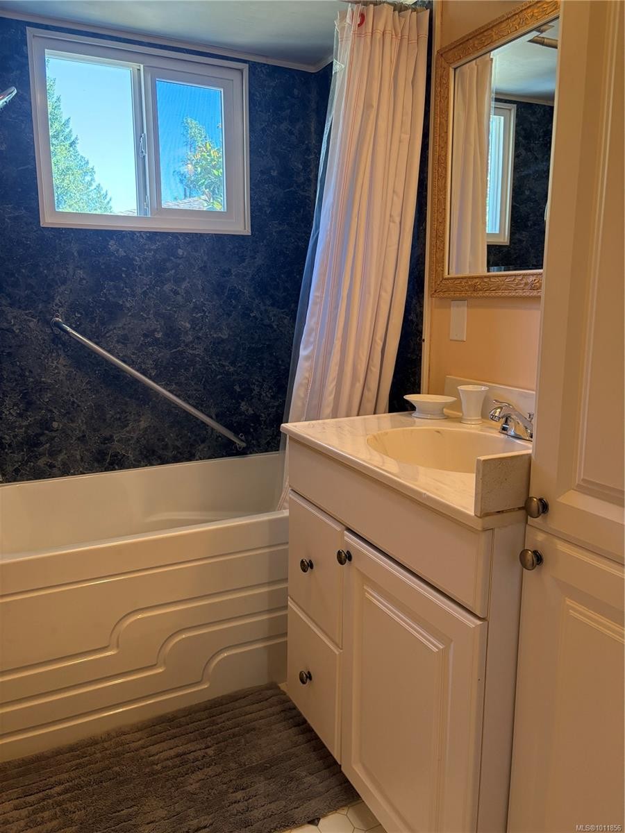 2001-135 Brinkworthy Rd, Salt Spring, BC