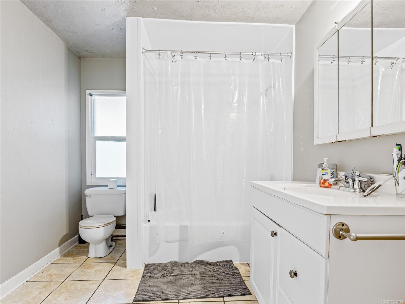 1546 Grandom Pl, Nanaimo, BC