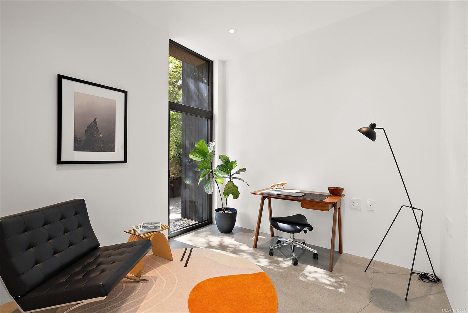 862 Somenos St, Victoria, BC