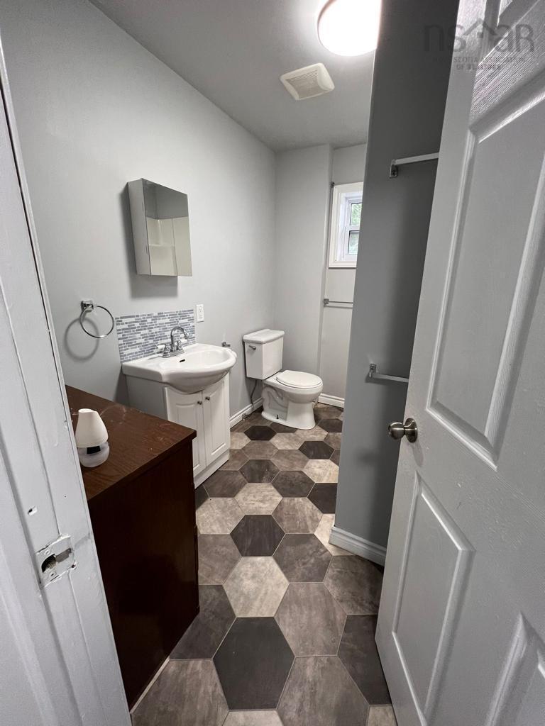 84 Intercolonial Street, Sydney, NS