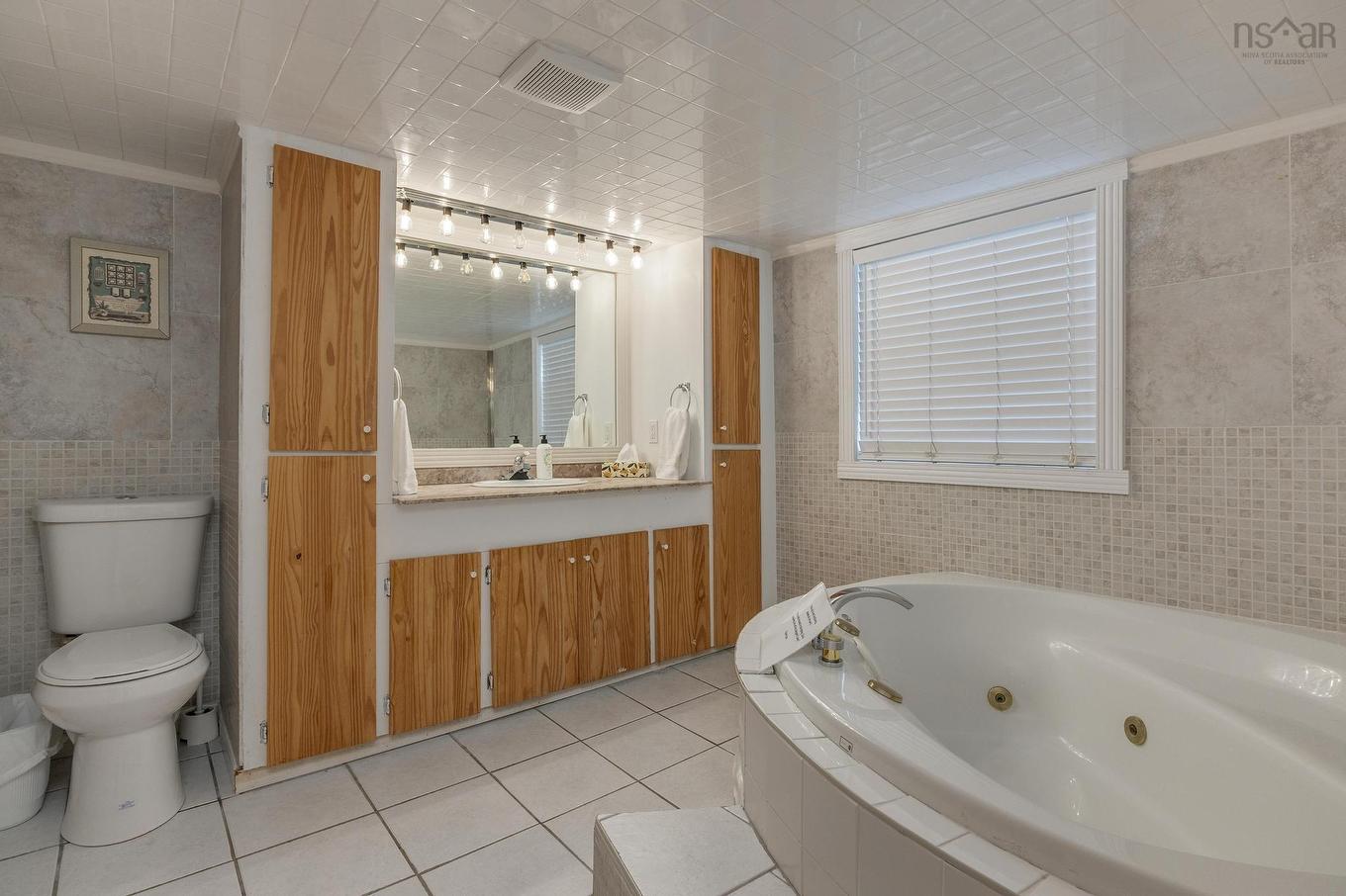 359 Waverley Road, Dartmouth, NS