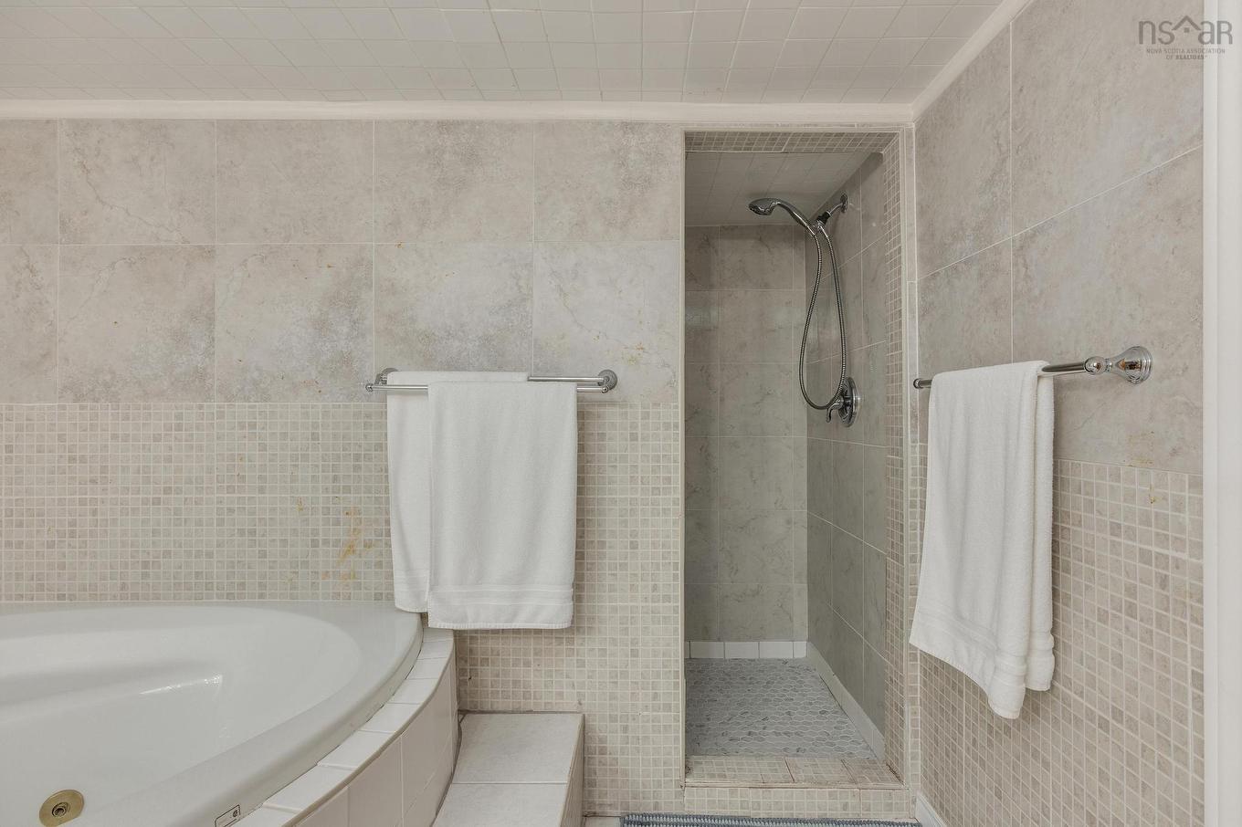 359 Waverley Road, Dartmouth, NS