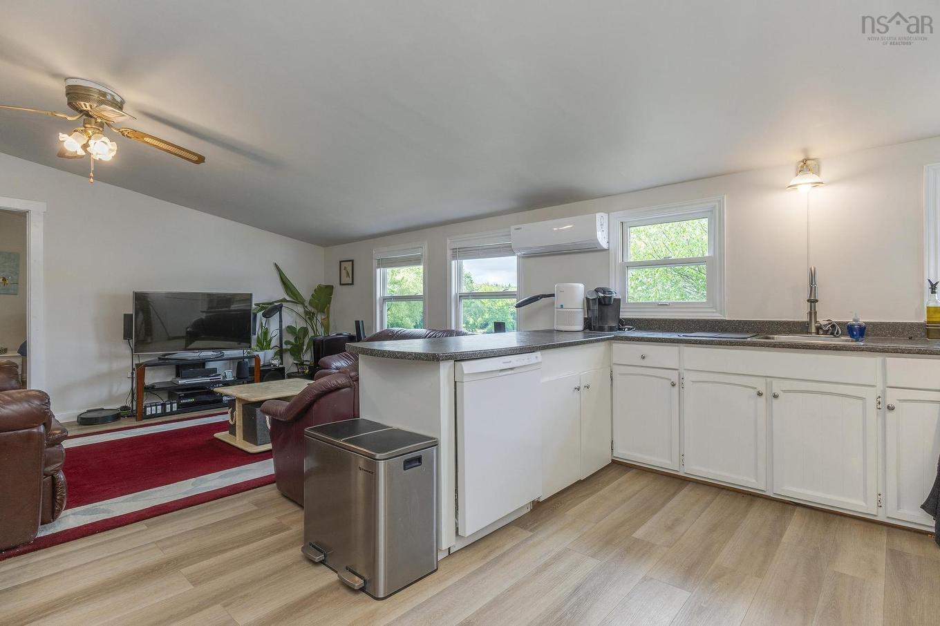 359 Waverley Road, Dartmouth, NS