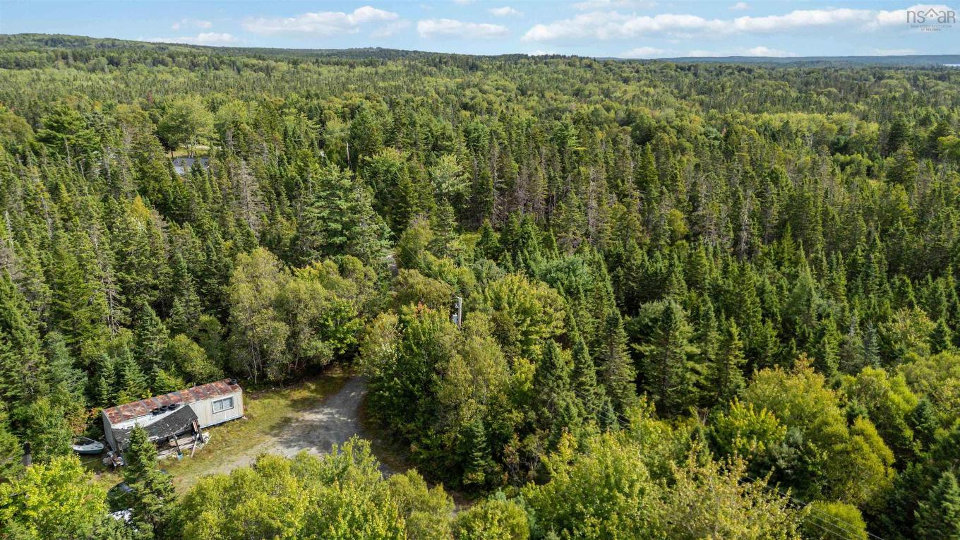 285 Huey Lake Road, Lahave, NS