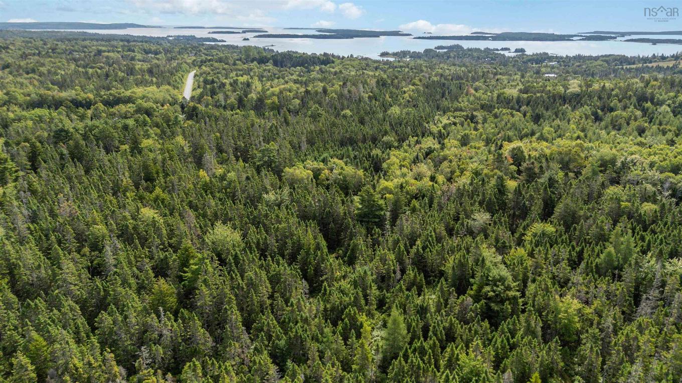 285 Huey Lake Road, Lahave, NS