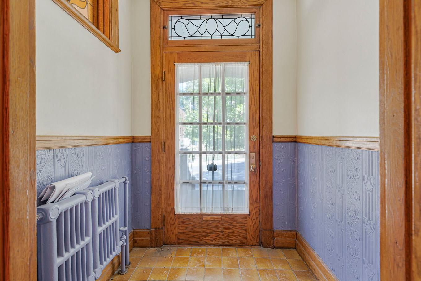 Hall d'entrée/Vestibule - 4874 Av. Victoria, Montréal (Côte-Des-Neiges/Notre-Dame-De-Grâce), QC - Indoor Photo Showing Other Room
