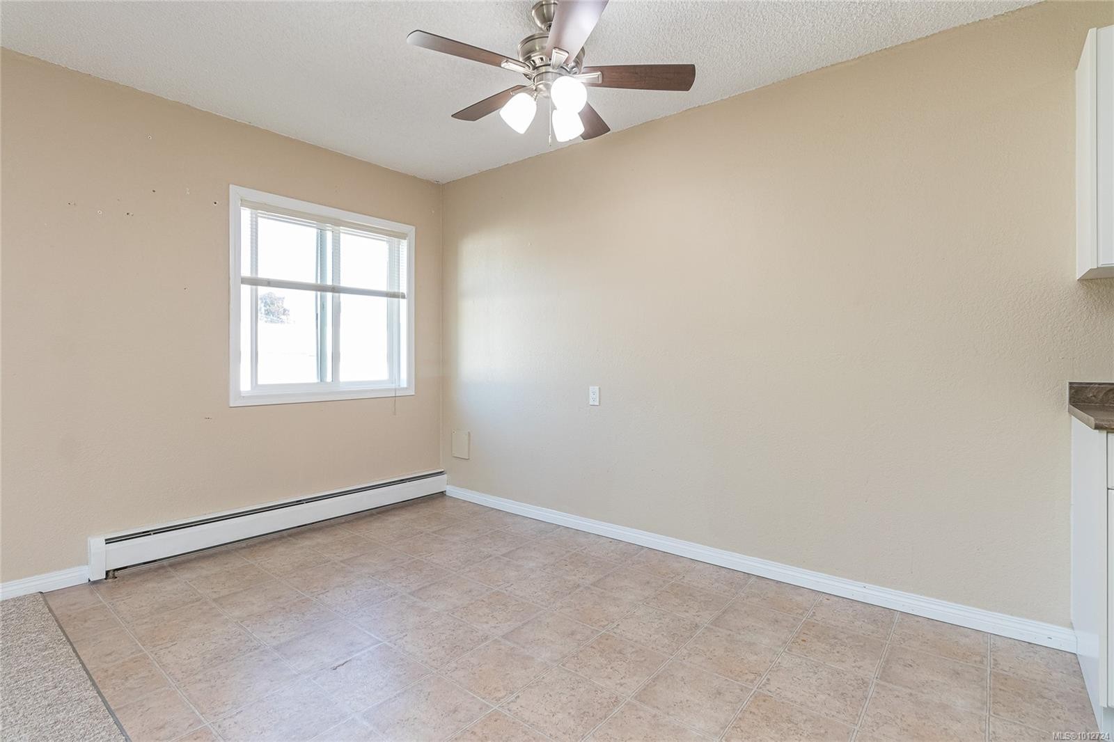 402-218 Bayview Ave, Ladysmith, BC - Indoor Photo Showing Other Room