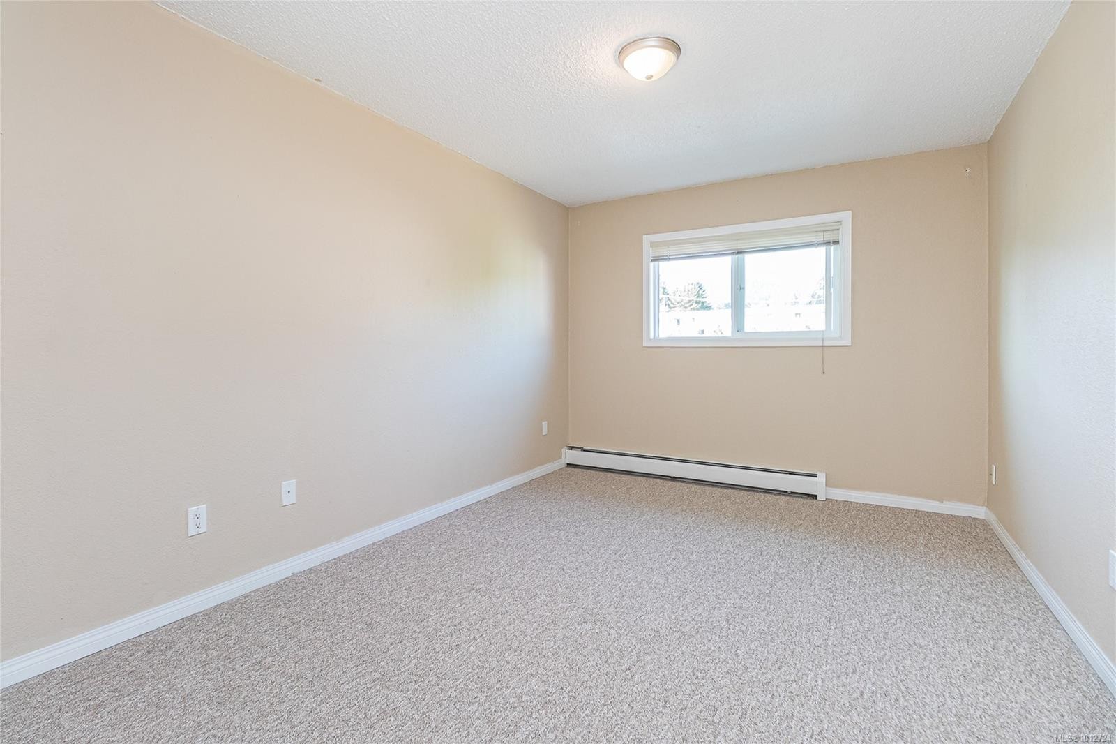 402-218 Bayview Ave, Ladysmith, BC - Indoor Photo Showing Other Room