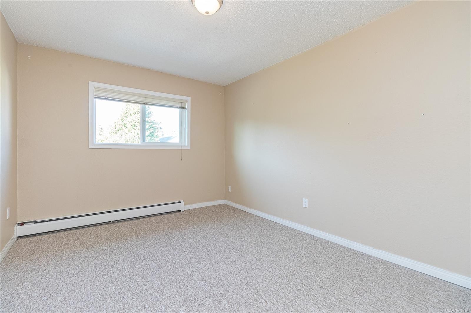 402-218 Bayview Ave, Ladysmith, BC - Indoor Photo Showing Other Room