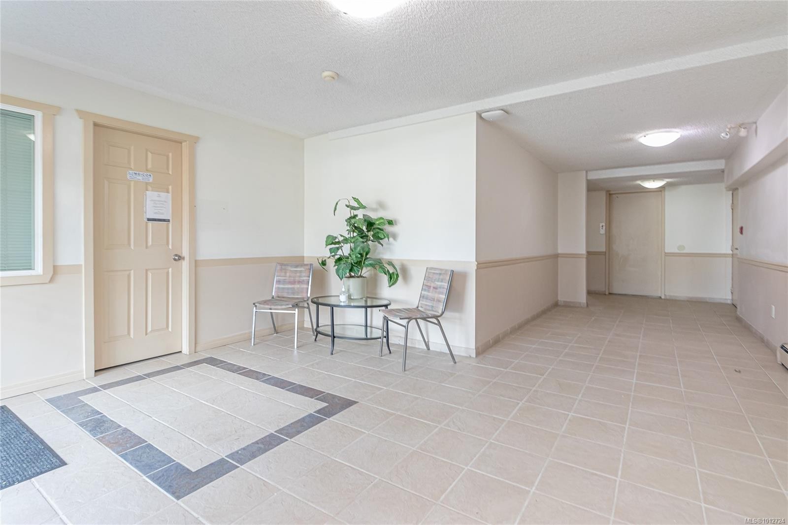 402-218 Bayview Ave, Ladysmith, BC - Indoor Photo Showing Other Room