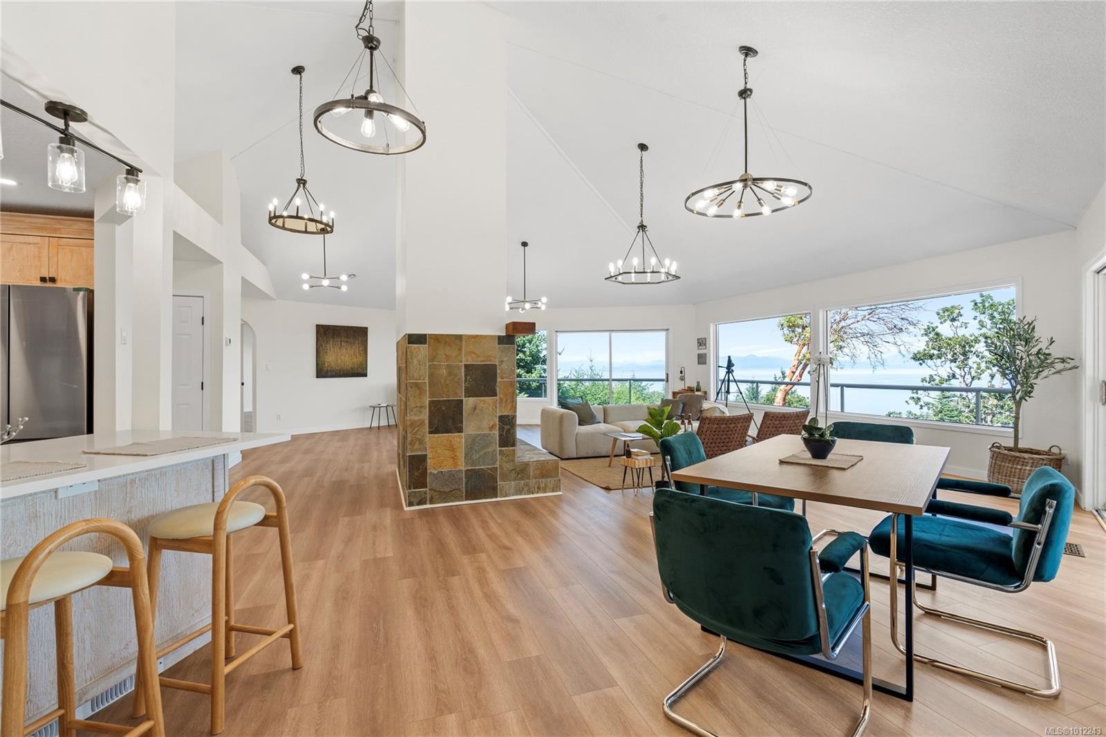 3640 Sundown Dr, Nanaimo, BC