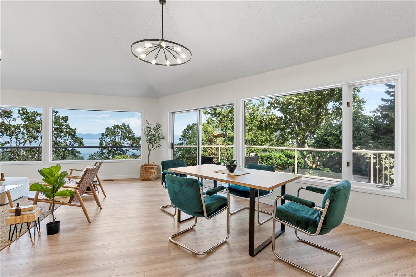 3640 Sundown Dr, Nanaimo, BC