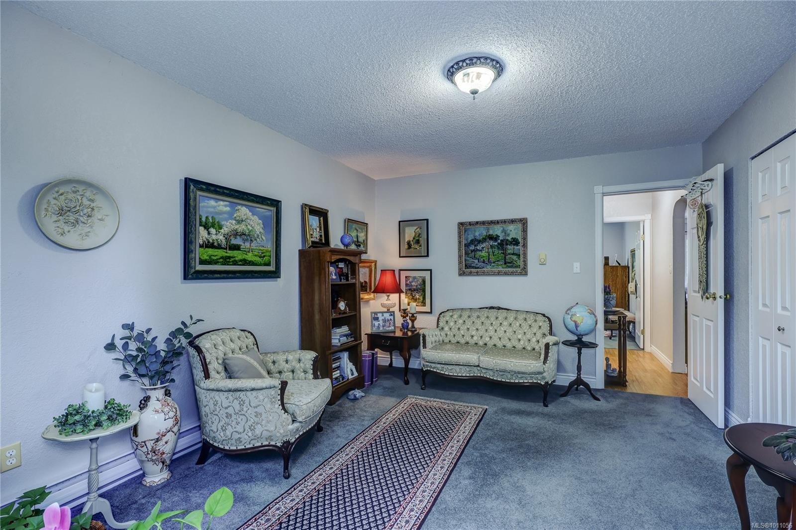 6-322 Village Way, Qualicum Beach, BC - Indoor