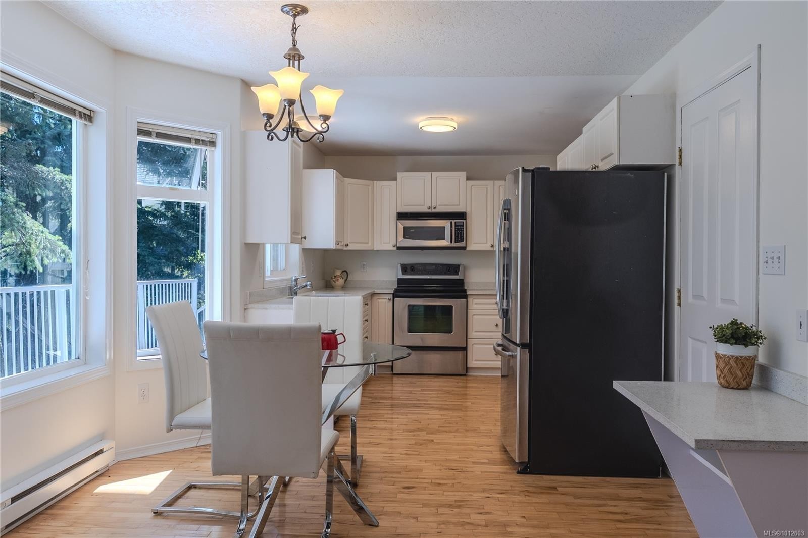 407 Coralee Pl, Langford, BC