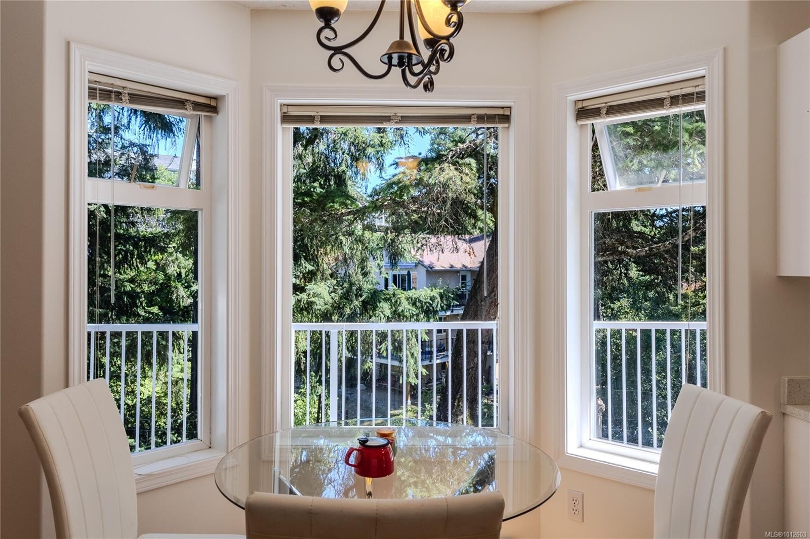 407 Coralee Pl, Langford, BC