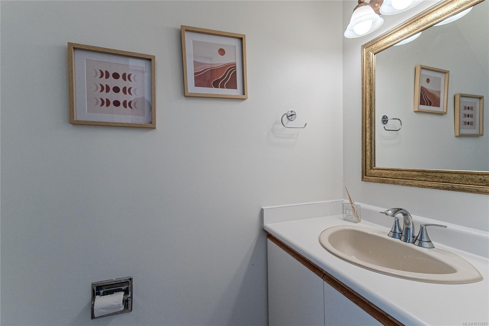 407 Coralee Pl, Langford, BC