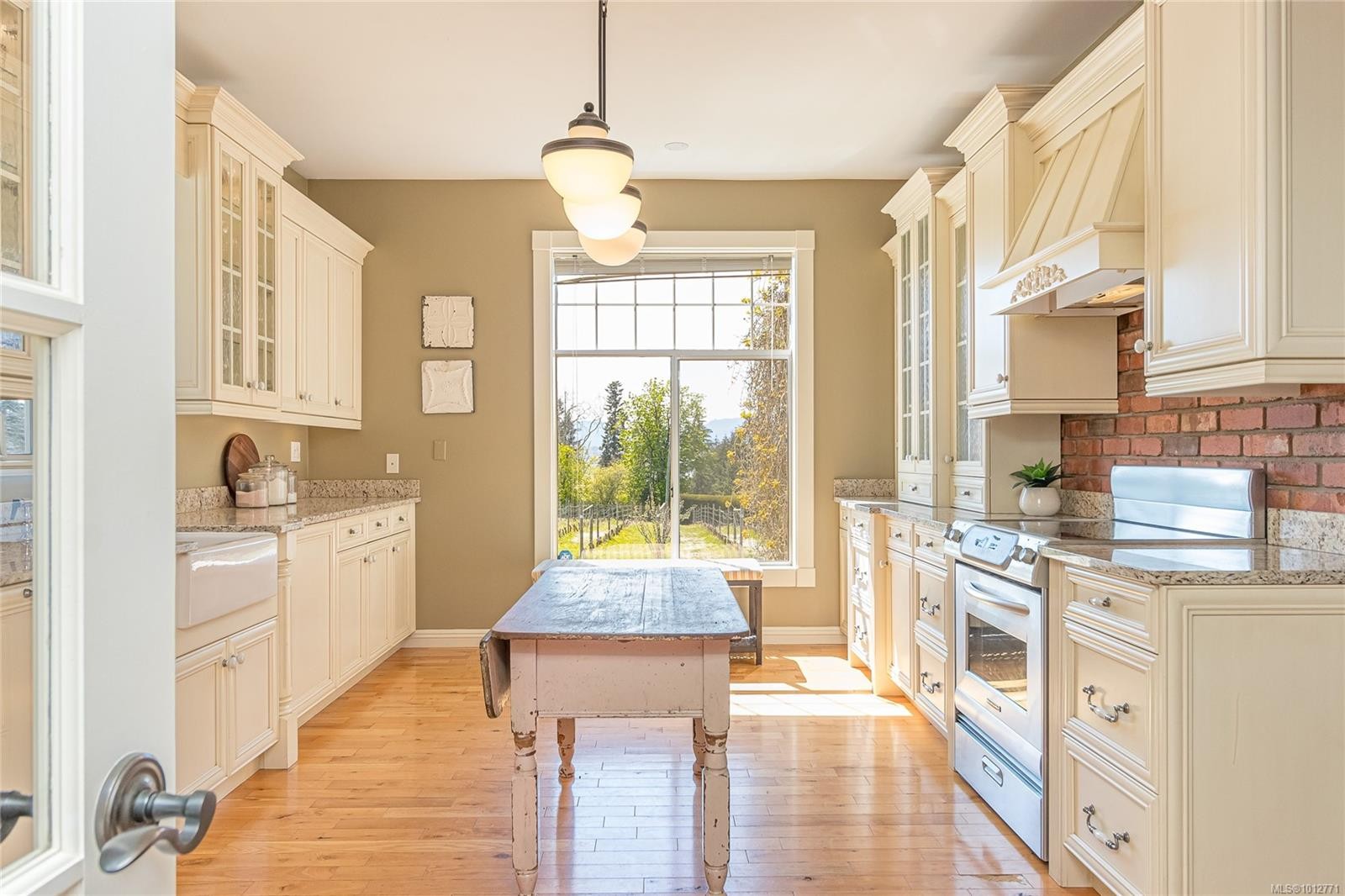 6798 Norcross Rd, Duncan, BC