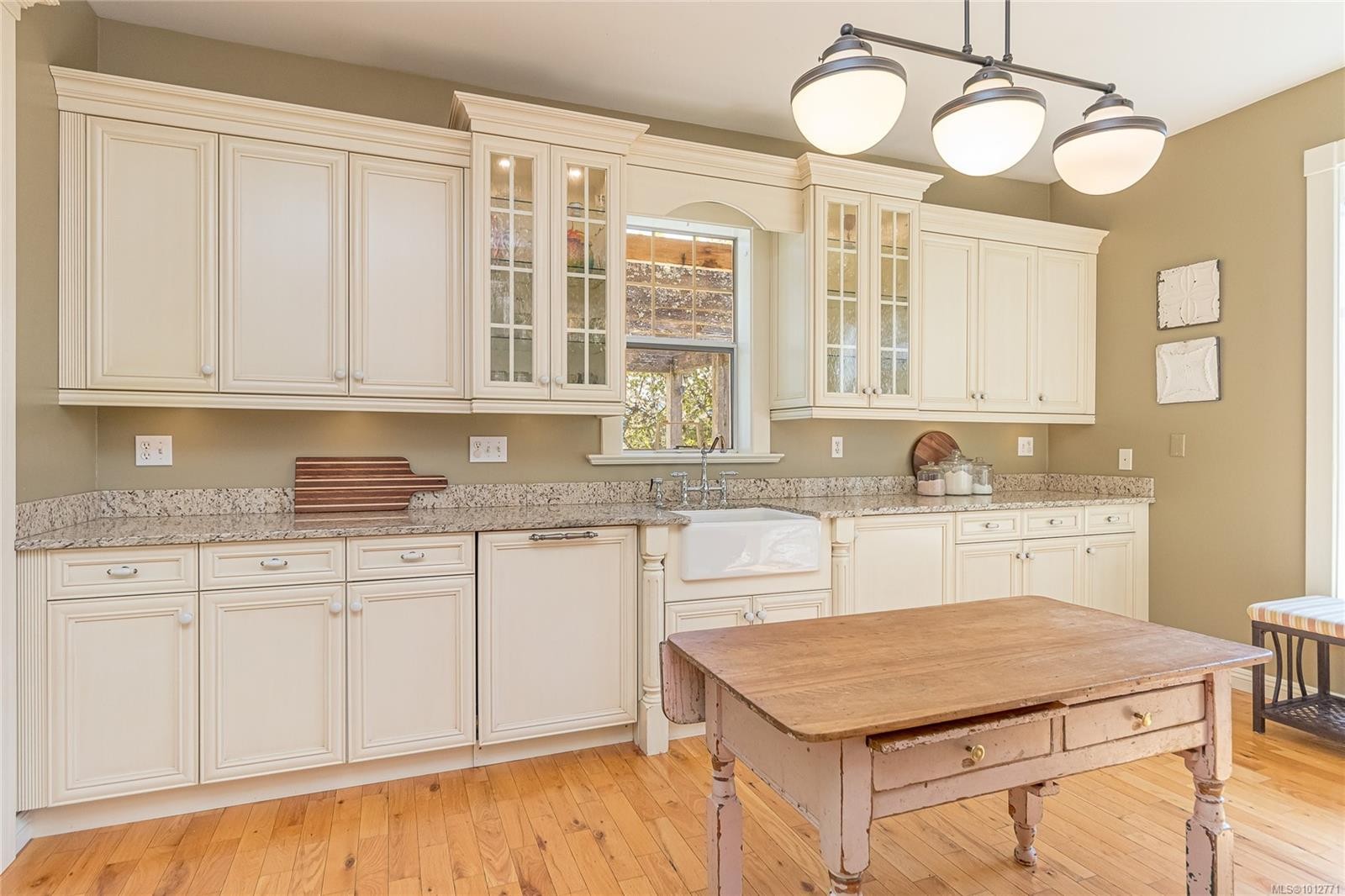 6798 Norcross Rd, Duncan, BC