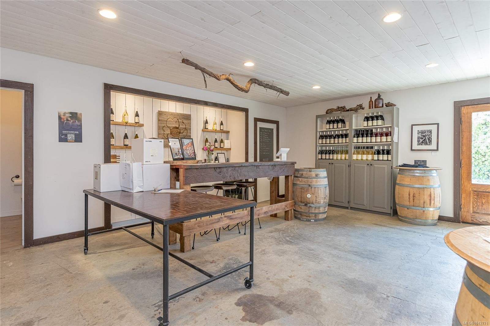 6798 Norcross Rd, Duncan, BC