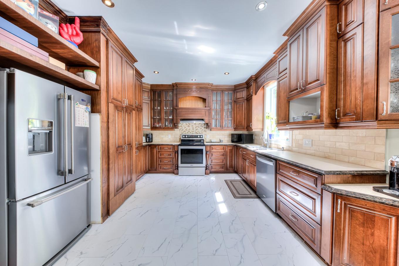 Kitchen - 162 Rue Du Sanctuaire, Saint-Colomban, QC - Indoor Photo Showing Kitchen