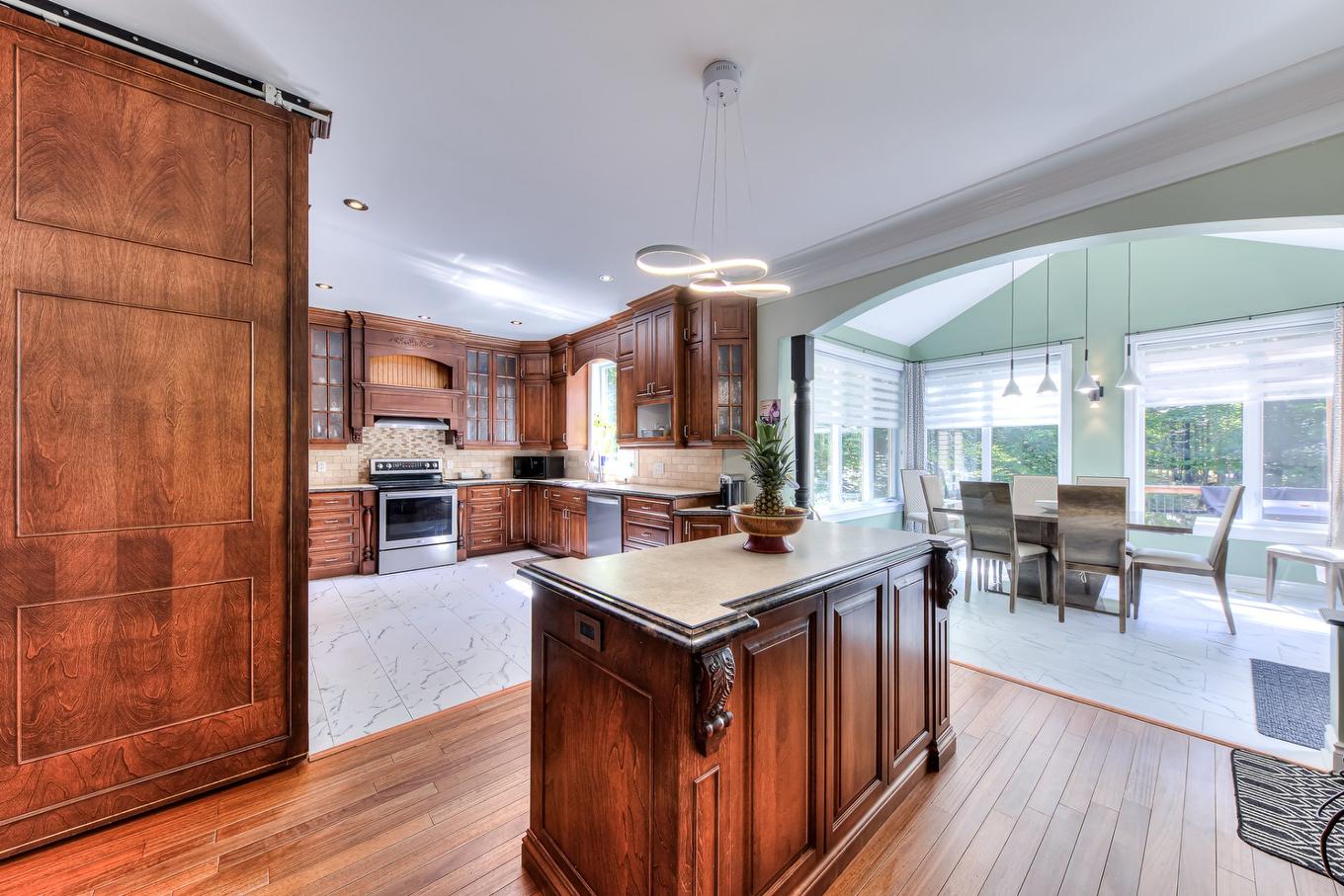 Interior - 162 Rue Du Sanctuaire, Saint-Colomban, QC - Indoor Photo Showing Kitchen