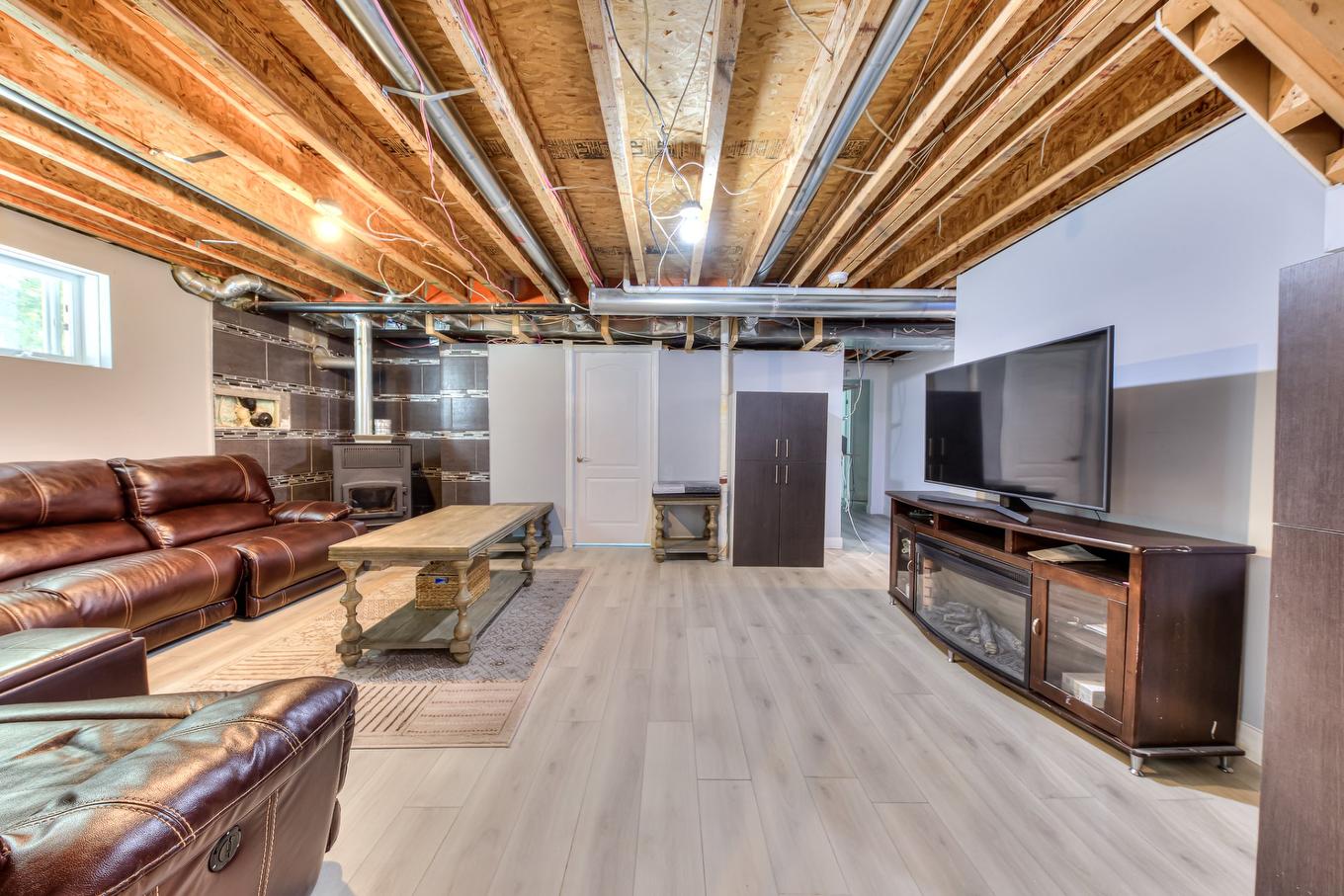 Family room - 162 Rue Du Sanctuaire, Saint-Colomban, QC - Indoor Photo Showing Basement